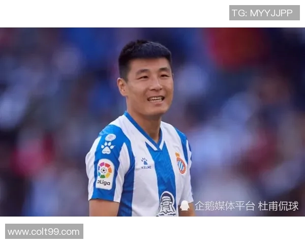 武磊赛场爆发小插曲，裁判如何处理？