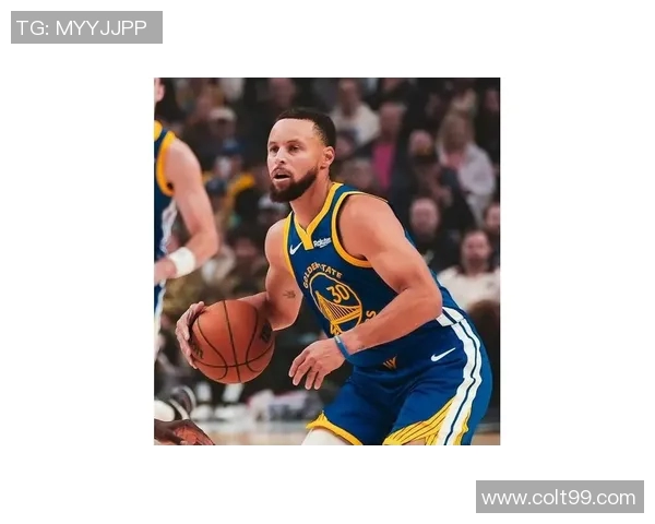 库里评分出炉：是高光还是低迷？